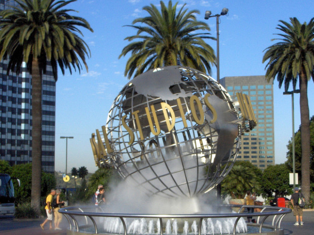 famous globe statue at Universal Studios