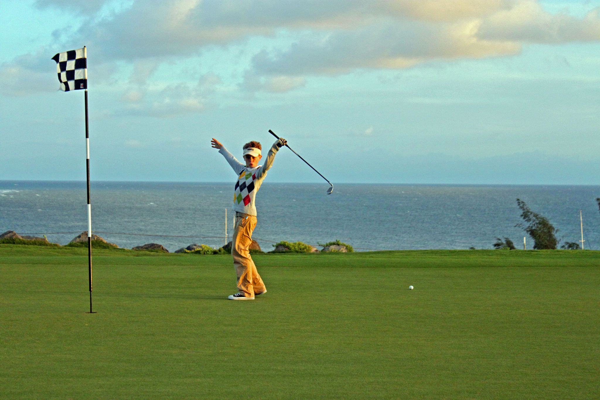 Golf in Greece can be enjoyed by the whole family, so what are you waiting for ... photo by CC user fofasasw on Flickr 