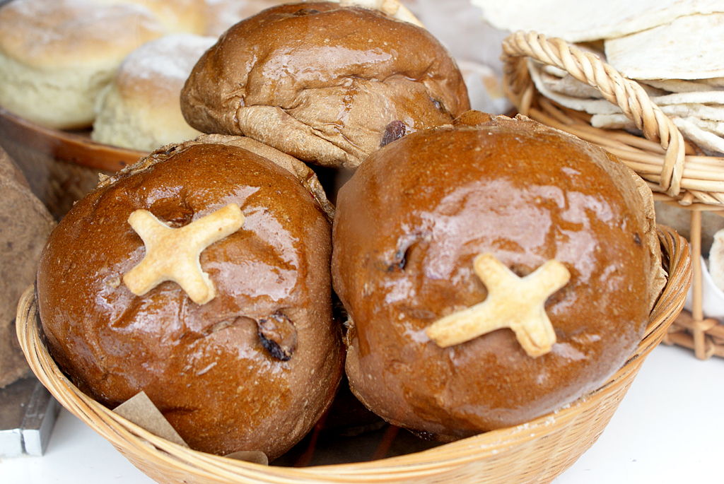 Hot Cross Buns are one of the best Easter foods in Europe ... photo by CC user 32831414@N07 on Flickr